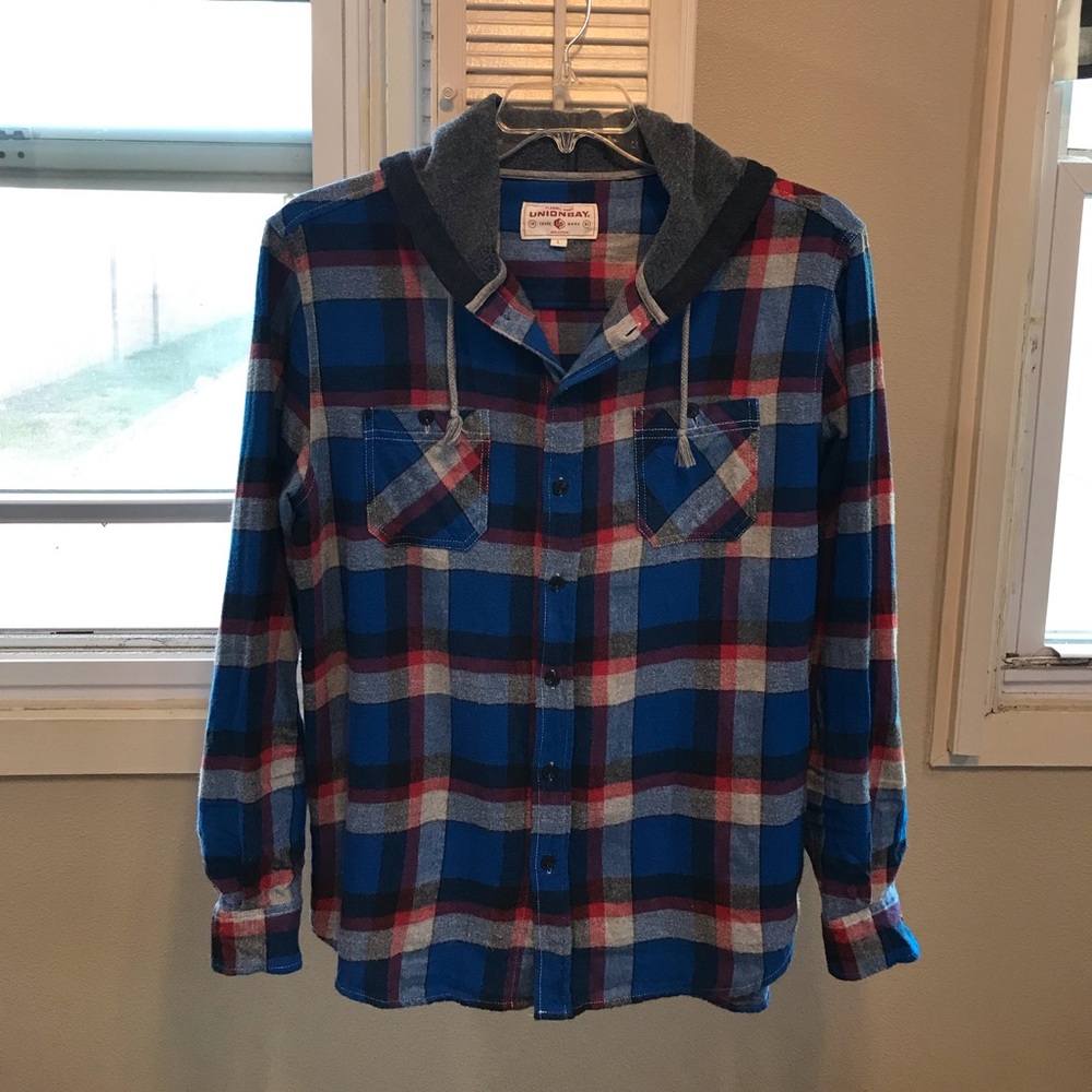 Union Bay Men’s Flannel Hoodie In Blue Red Black Plaid Size Large NEW